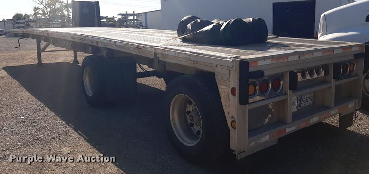 image for item KD9228 2007 Reitnouer MaxLite  flatbed trailer