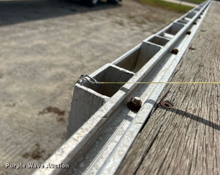 image for item KH9520 2012 Doonan 4820BLKTTIKB  flatbed trailer