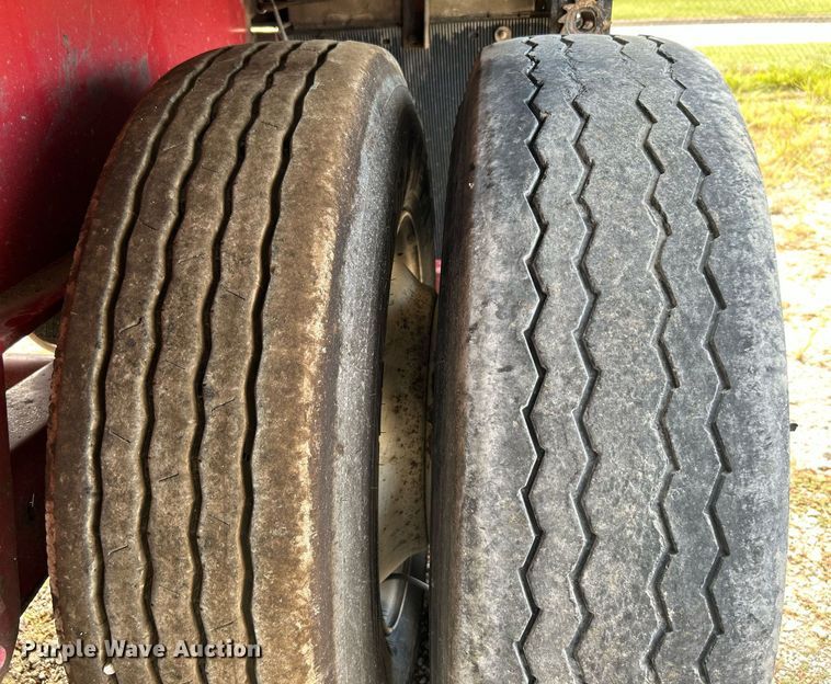 image for item KH9520 2012 Doonan 4820BLKTTIKB  flatbed trailer