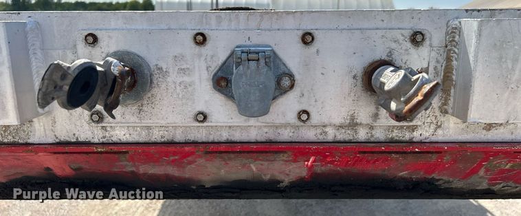 image for item KH9521 2012 Doonan 4820BLKTTIKB  flatbed trailer