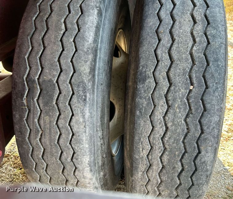 image for item KH9522 2012 Doonan 4820BLKTTIKB  flatbed trailer