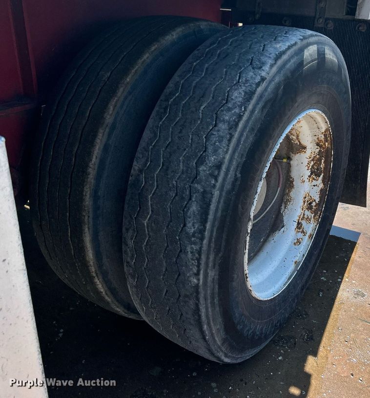 image for item KH9525 2012 Doonan 4820BLKTTIKB  flatbed trailer