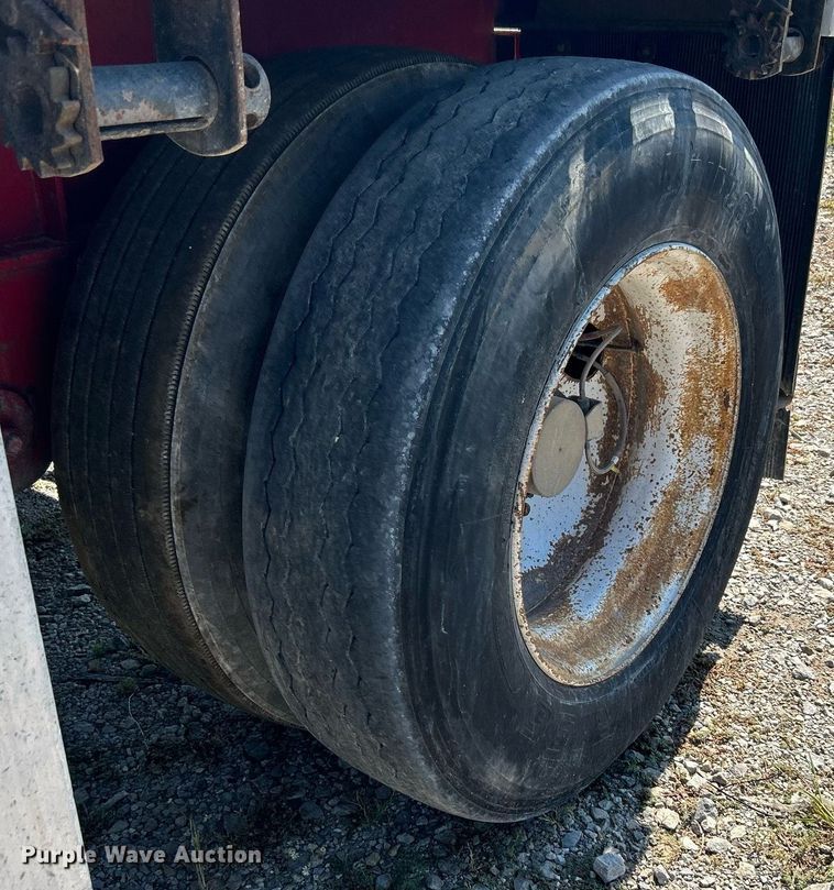 image for item KH9526 2012 Doonan 4820BLKTTIKB  flatbed trailer