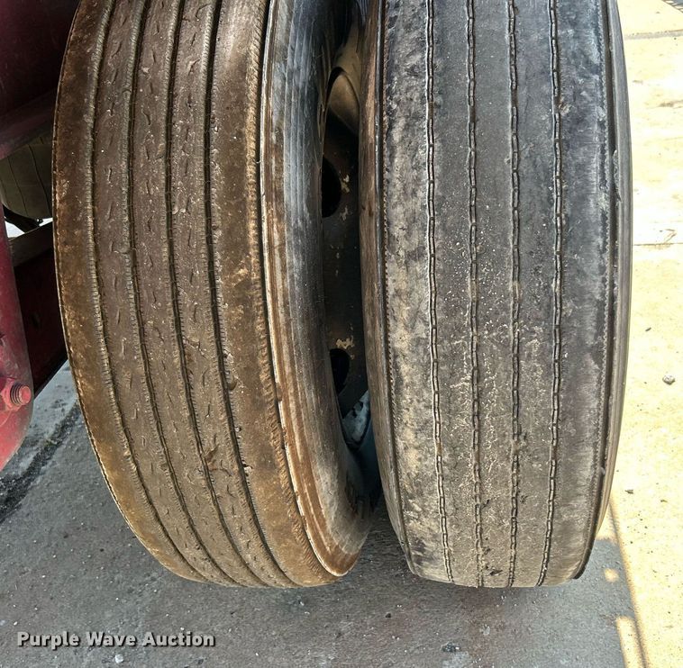 image for item KH9527 2012 Doonan 4820BLKTTIKB  flatbed trailer