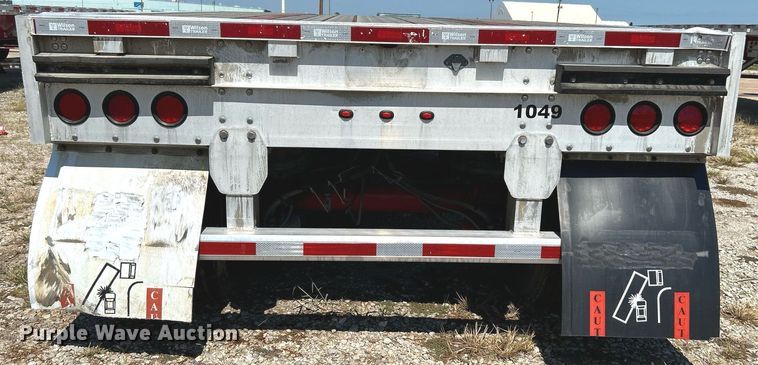 image for item KH9528 2016 Wilson CF-1080  flatbed trailer
