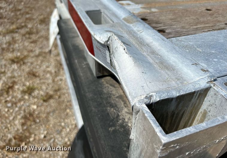 image for item KH9528 2016 Wilson CF-1080  flatbed trailer