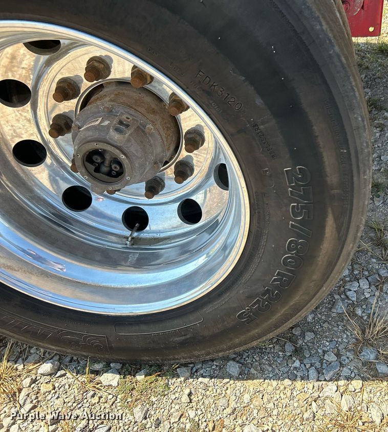 image for item KH9528 2016 Wilson CF-1080  flatbed trailer