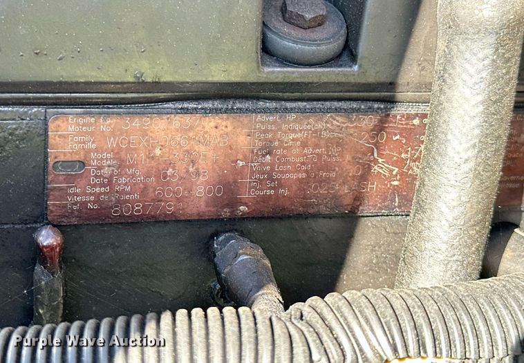 image for item KT9300 1999 Volvo WG Series  semi truck