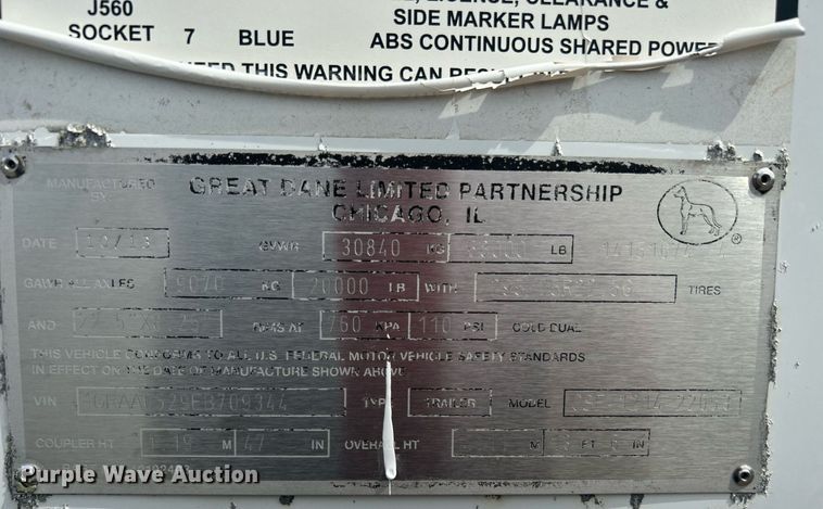 image for item LV9084 2014 Great Dane CSE-1314-22053  dry van trailer