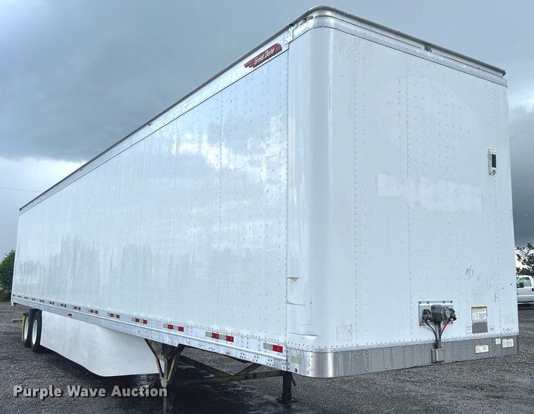 image for item LV9089 2014 Great Dane CSE-1214-22053  dry van trailer