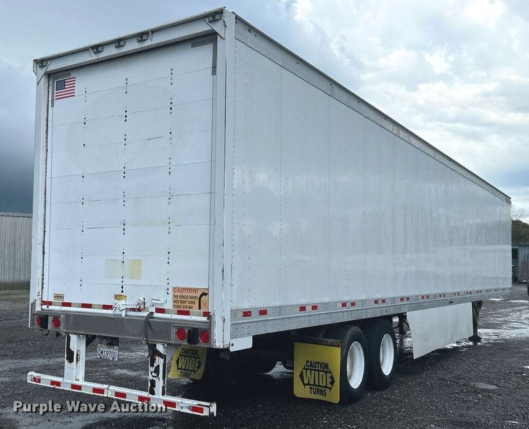 image for item LV9089 2014 Great Dane CSE-1214-22053  dry van trailer