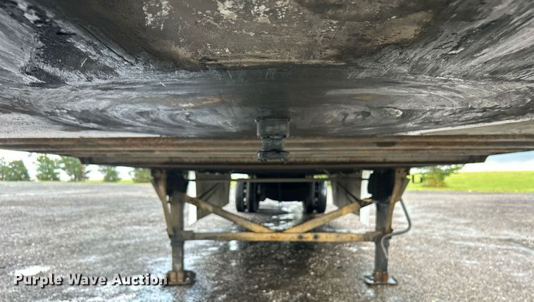 image for item LV9089 2014 Great Dane CSE-1214-22053  dry van trailer