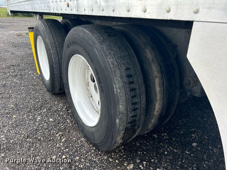 image for item LV9089 2014 Great Dane CSE-1214-22053  dry van trailer