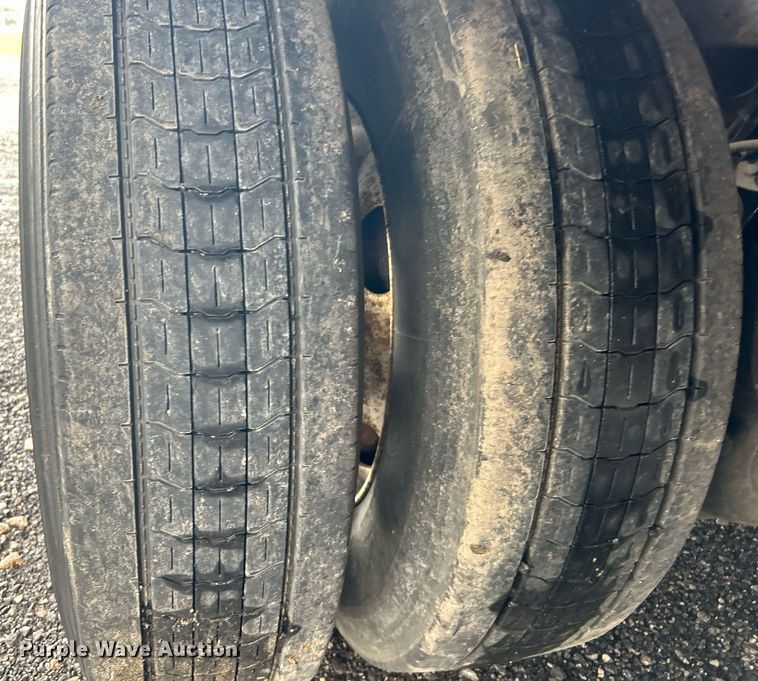 image for item LV9089 2014 Great Dane CSE-1214-22053  dry van trailer