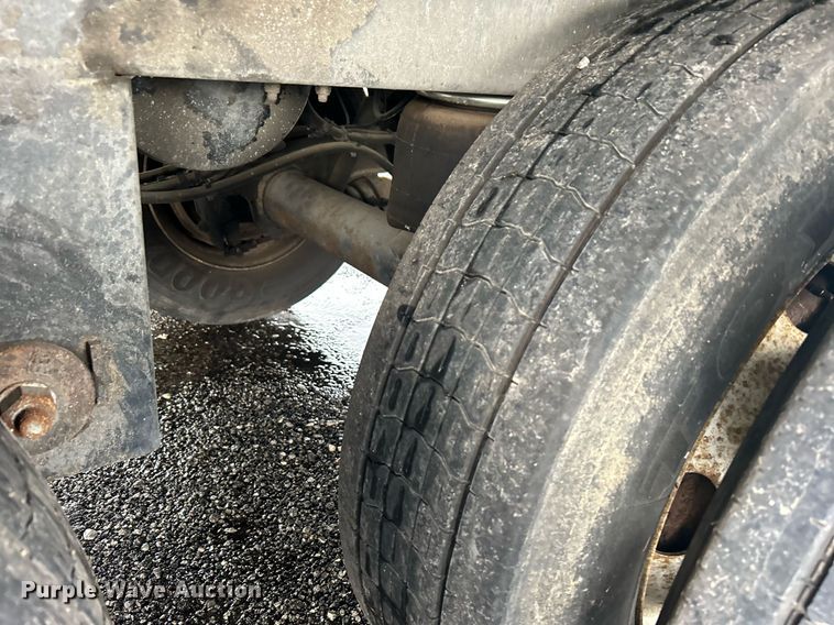 image for item LV9089 2014 Great Dane CSE-1214-22053  dry van trailer