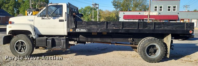 image for item MI9792 1990 Chevrolet Kodiak  dump flatbed truck