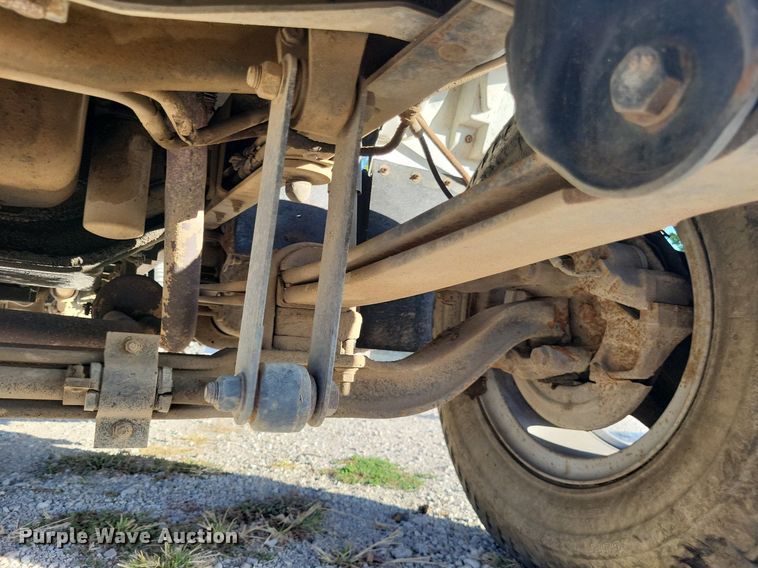 image for item MI9792 1990 Chevrolet Kodiak  dump flatbed truck