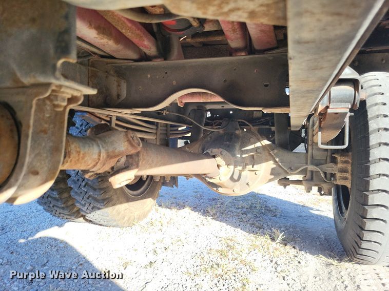 image for item MI9792 1990 Chevrolet Kodiak  dump flatbed truck