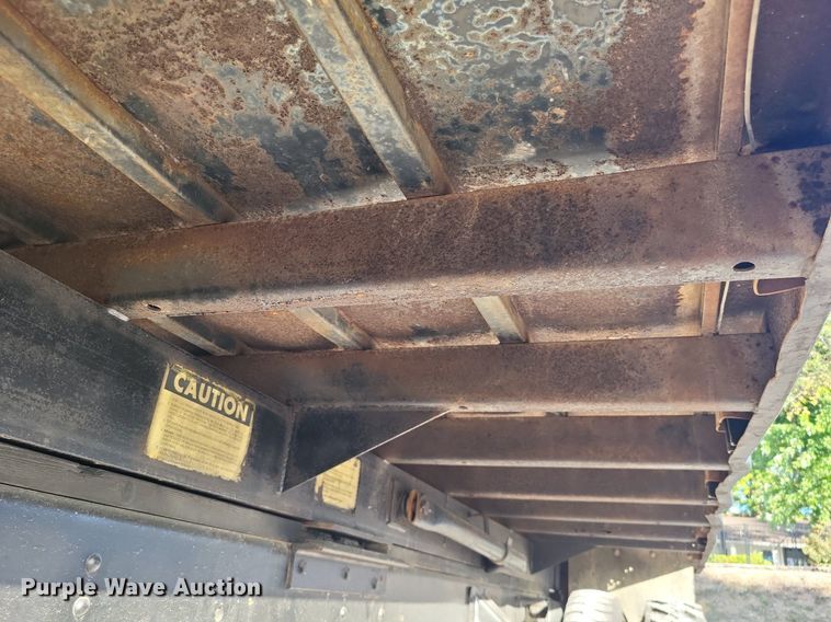 image for item MI9792 1990 Chevrolet Kodiak  dump flatbed truck