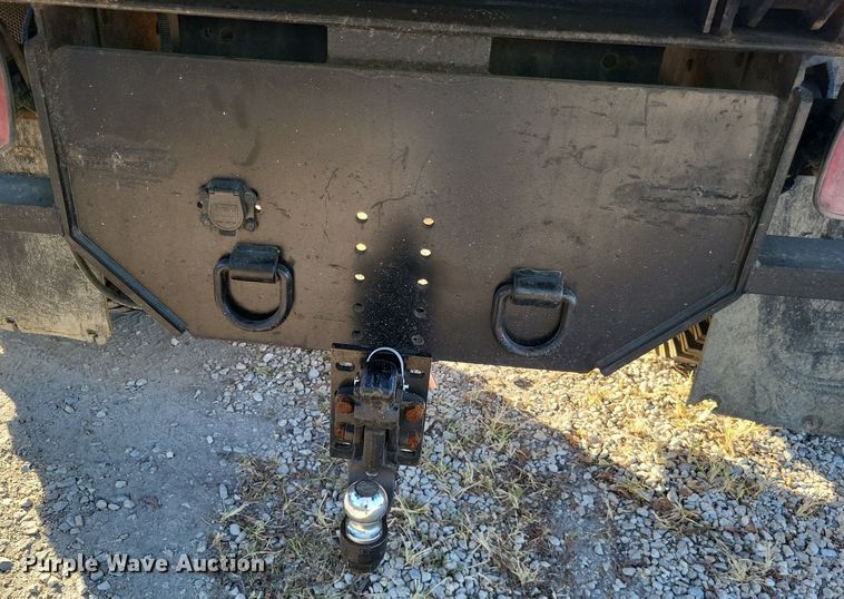 image for item MI9792 1990 Chevrolet Kodiak  dump flatbed truck