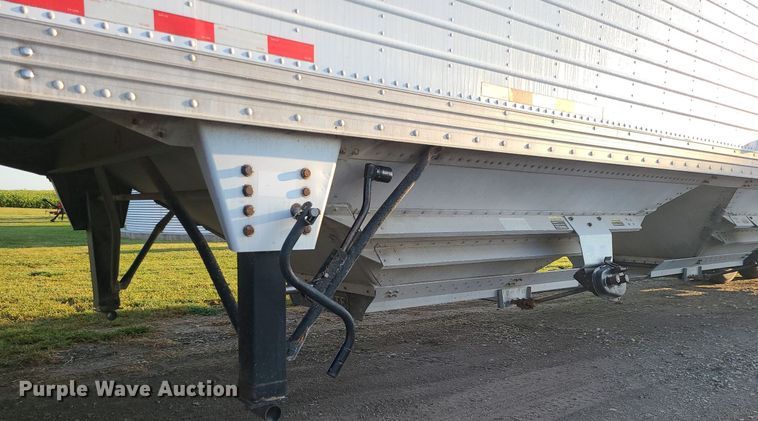 image for item MJ9330 1998 Timpte  grain trailer