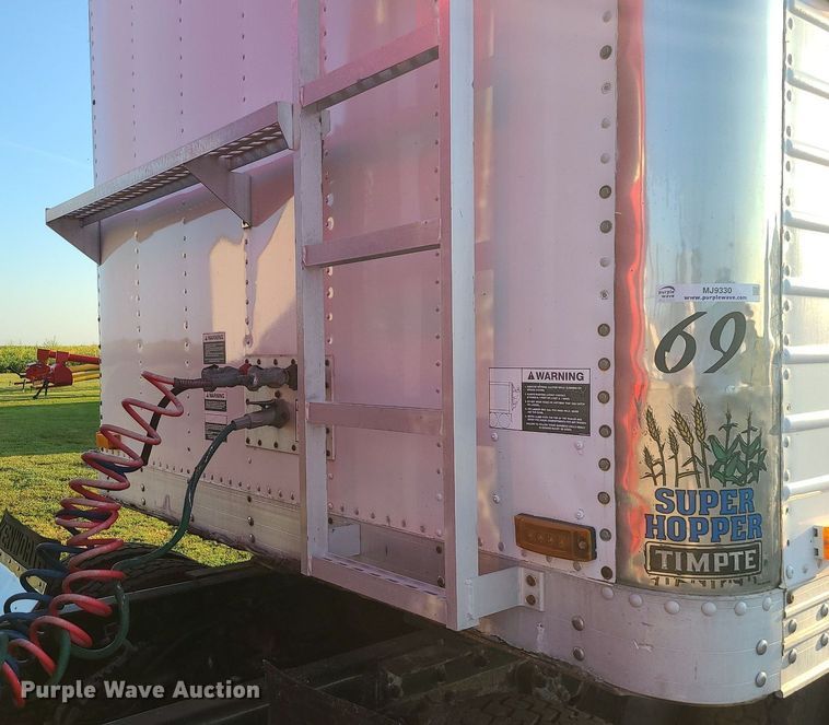 image for item MJ9330 1998 Timpte  grain trailer
