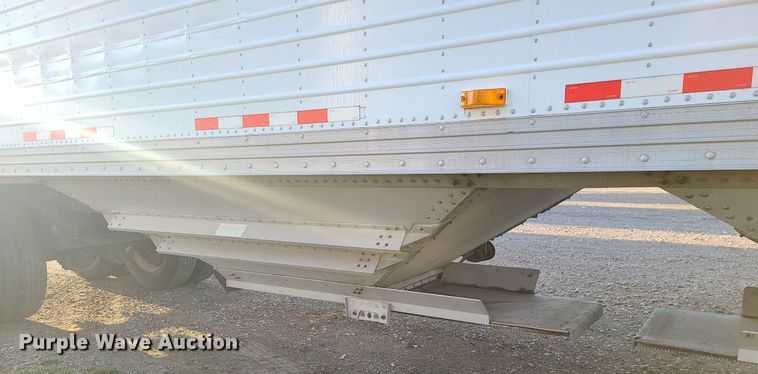 image for item MJ9330 1998 Timpte  grain trailer