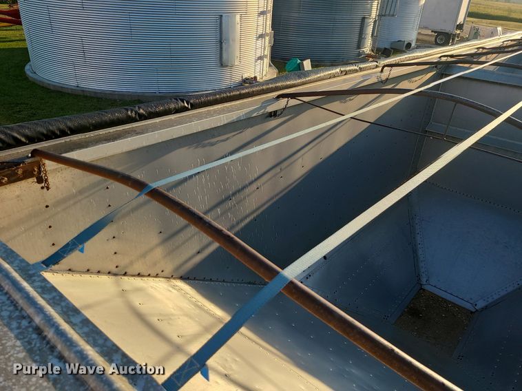 image for item MJ9330 1998 Timpte  grain trailer