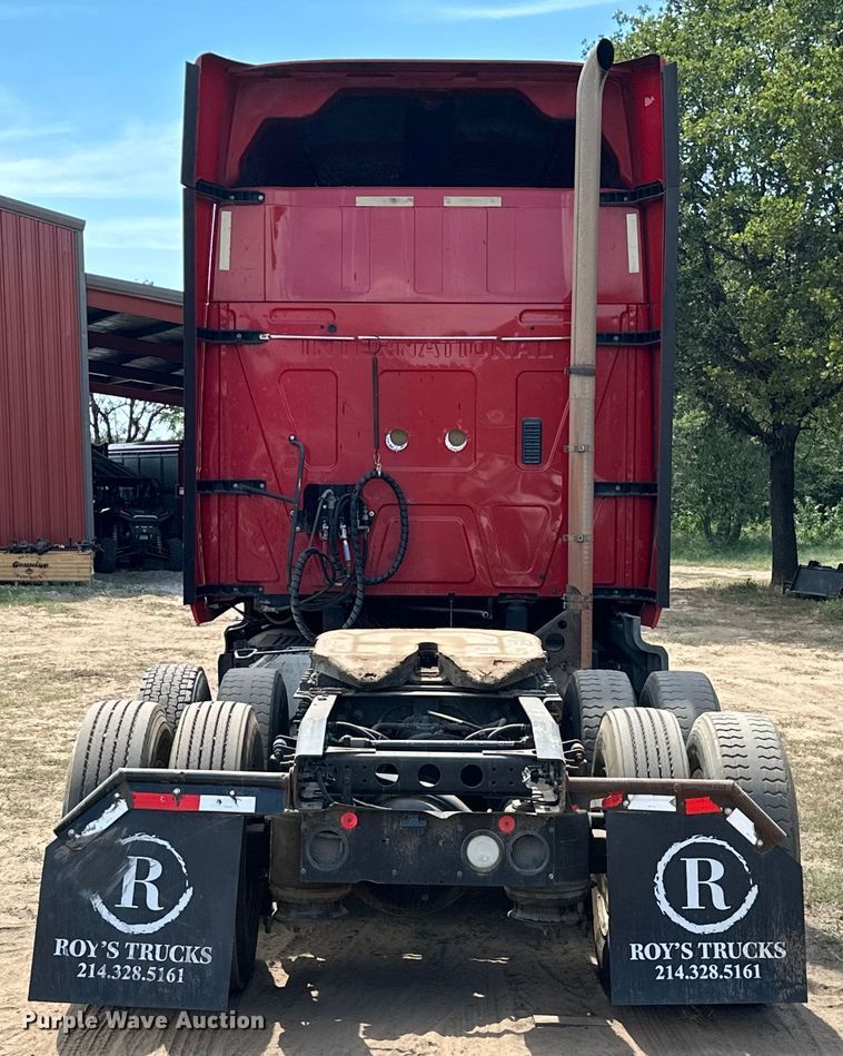 image for item ML9106 2013 International ProStar  semi truck