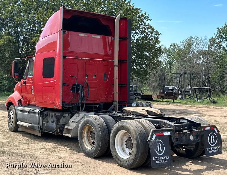 image for item ML9106 2013 International ProStar  semi truck