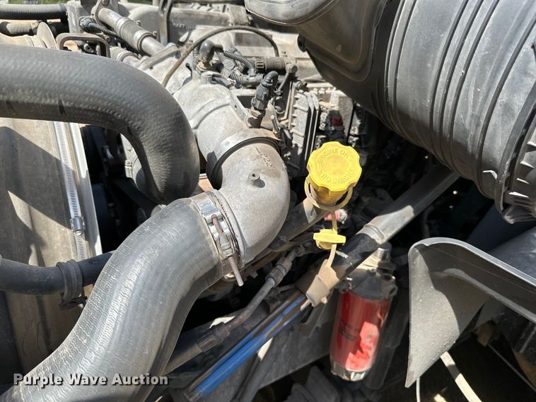 image for item ML9106 2013 International ProStar  semi truck