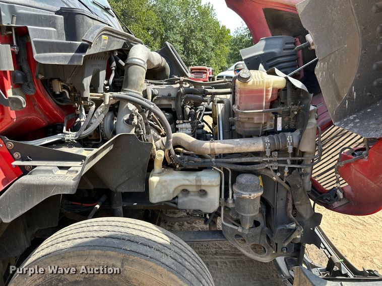 image for item ML9106 2013 International ProStar  semi truck