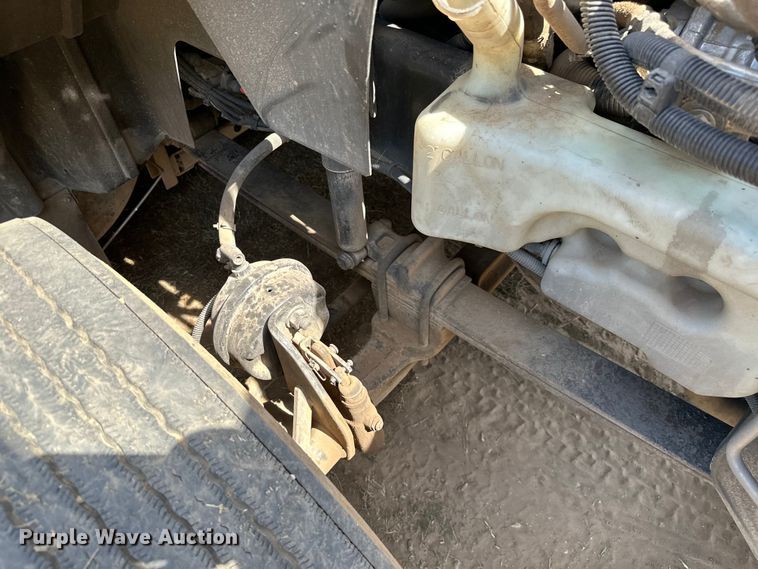 image for item ML9106 2013 International ProStar  semi truck