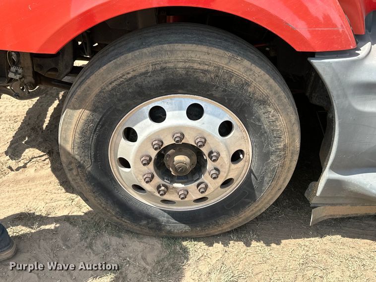 image for item ML9106 2013 International ProStar  semi truck