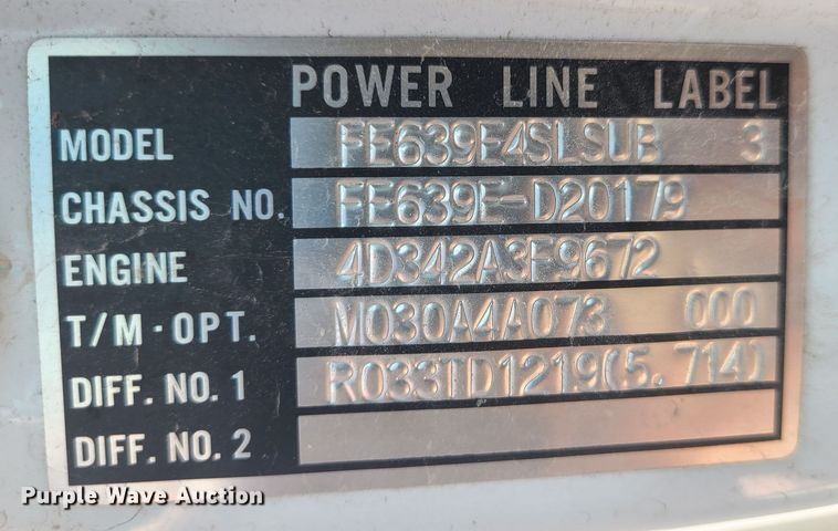 image for item MO9885 1998 Mitsubishi Fuso FE  box truck