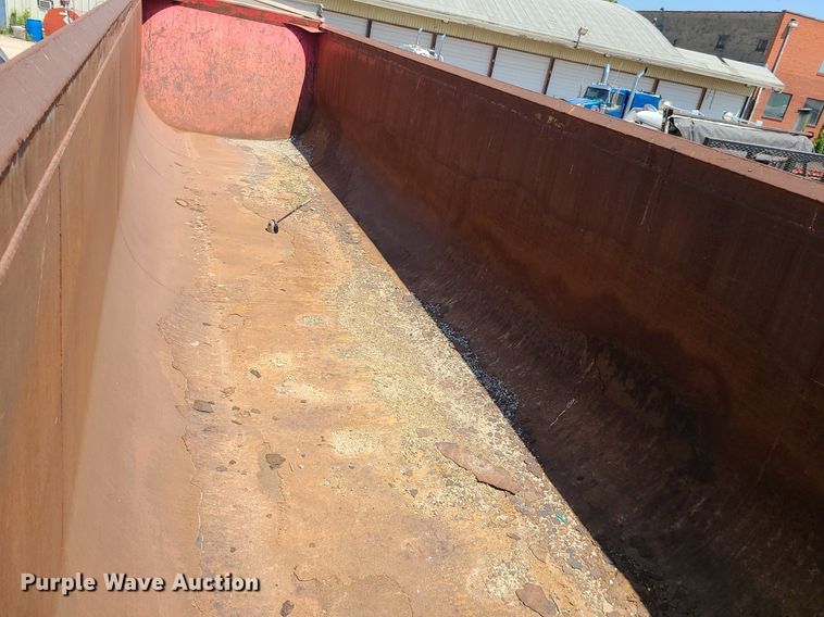 image for item MO9903 2012 MAC  end dump trailer