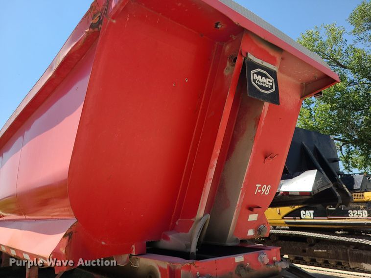 image for item MO9903 2012 MAC  end dump trailer