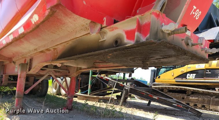 image for item MO9903 2012 MAC  end dump trailer