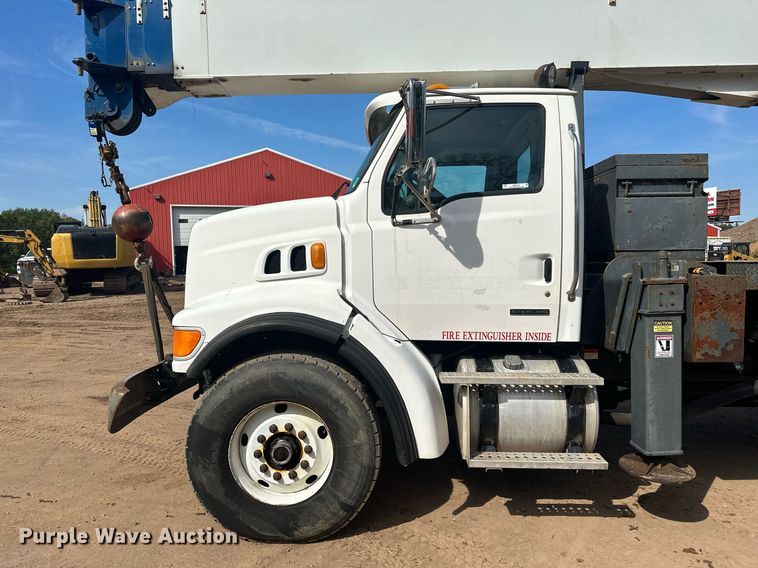 image for item MQ9442 2005 Sterling  crane truck