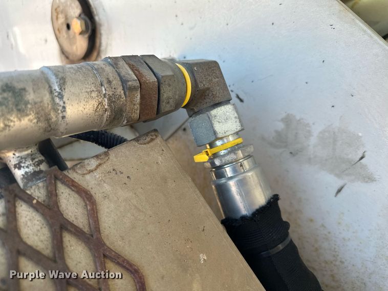 image for item MQ9442 2005 Sterling  crane truck