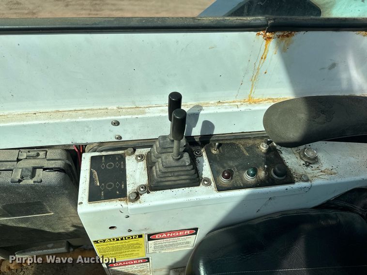 image for item MQ9442 2005 Sterling  crane truck