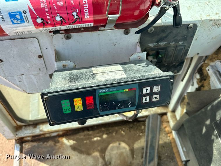 image for item MQ9442 2005 Sterling  crane truck