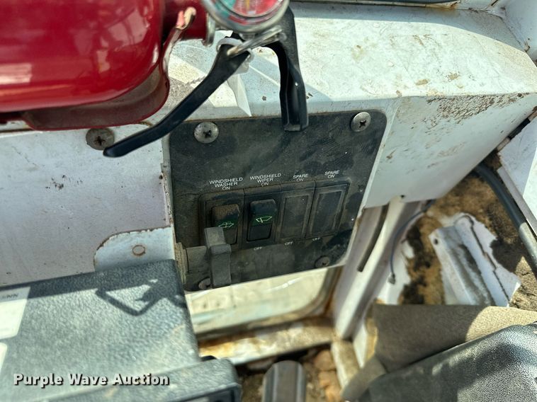 image for item MQ9442 2005 Sterling  crane truck