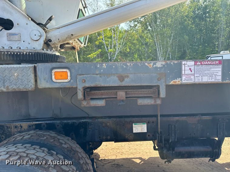 image for item MQ9442 2005 Sterling  crane truck