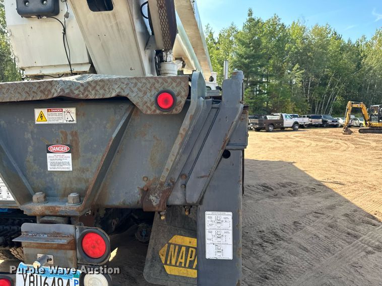 image for item MQ9442 2005 Sterling  crane truck