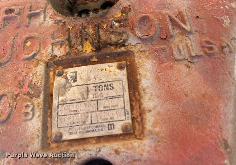 image for item MQ9442 2005 Sterling  crane truck