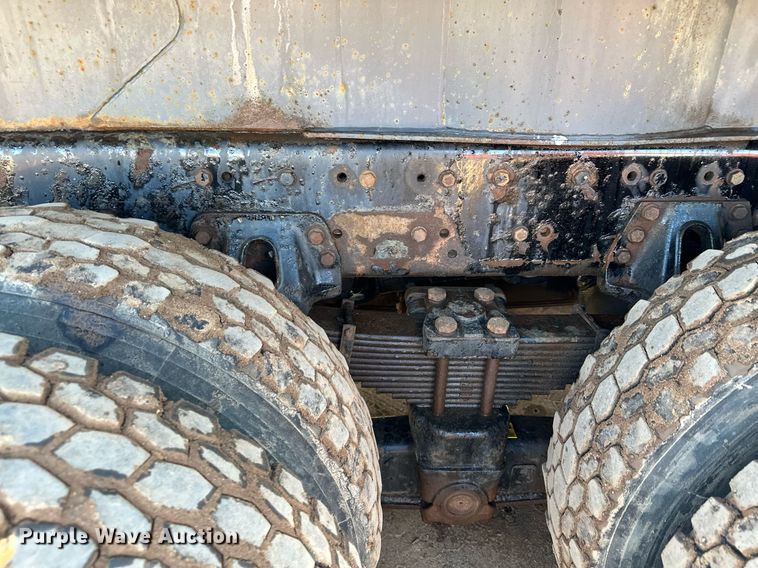 image for item MQ9442 2005 Sterling  crane truck