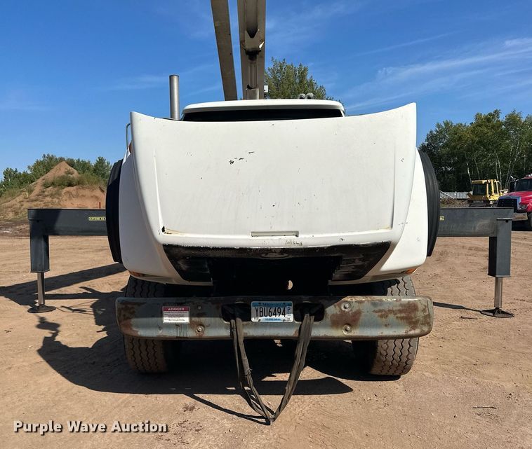 image for item MQ9442 2005 Sterling  crane truck