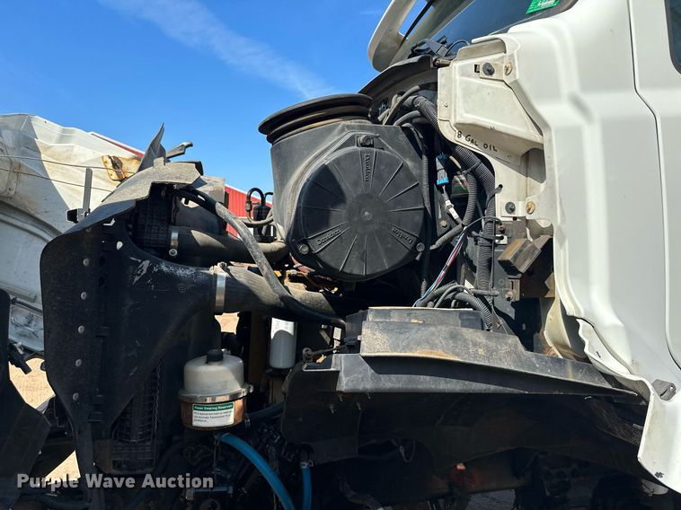 image for item MQ9442 2005 Sterling  crane truck