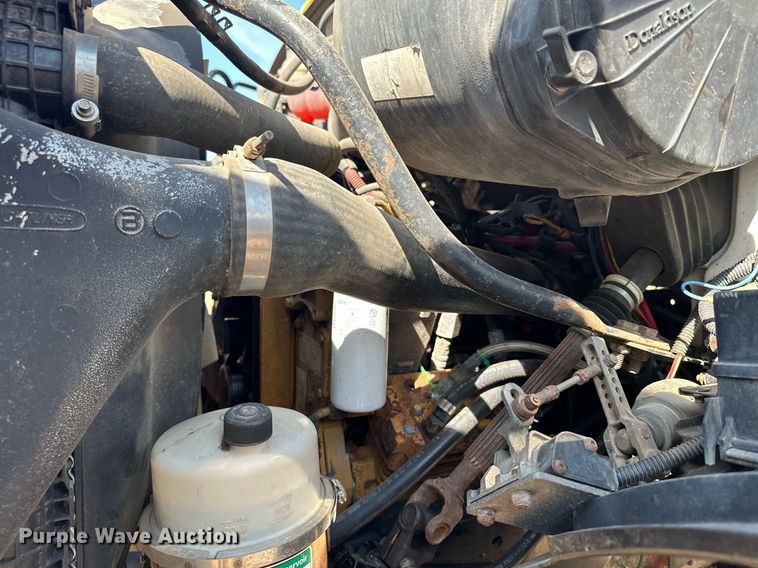 image for item MQ9442 2005 Sterling  crane truck